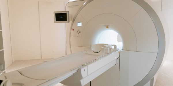 tomografia przy urazach głowy
